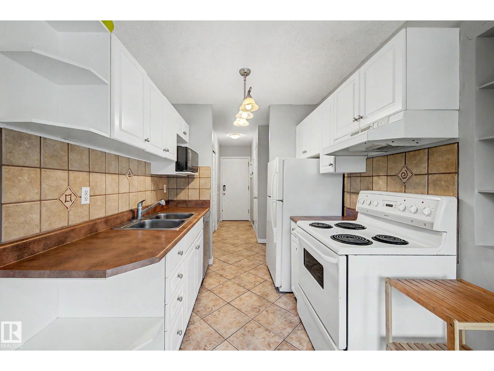 #16 11219 103A AV NW - Image 19