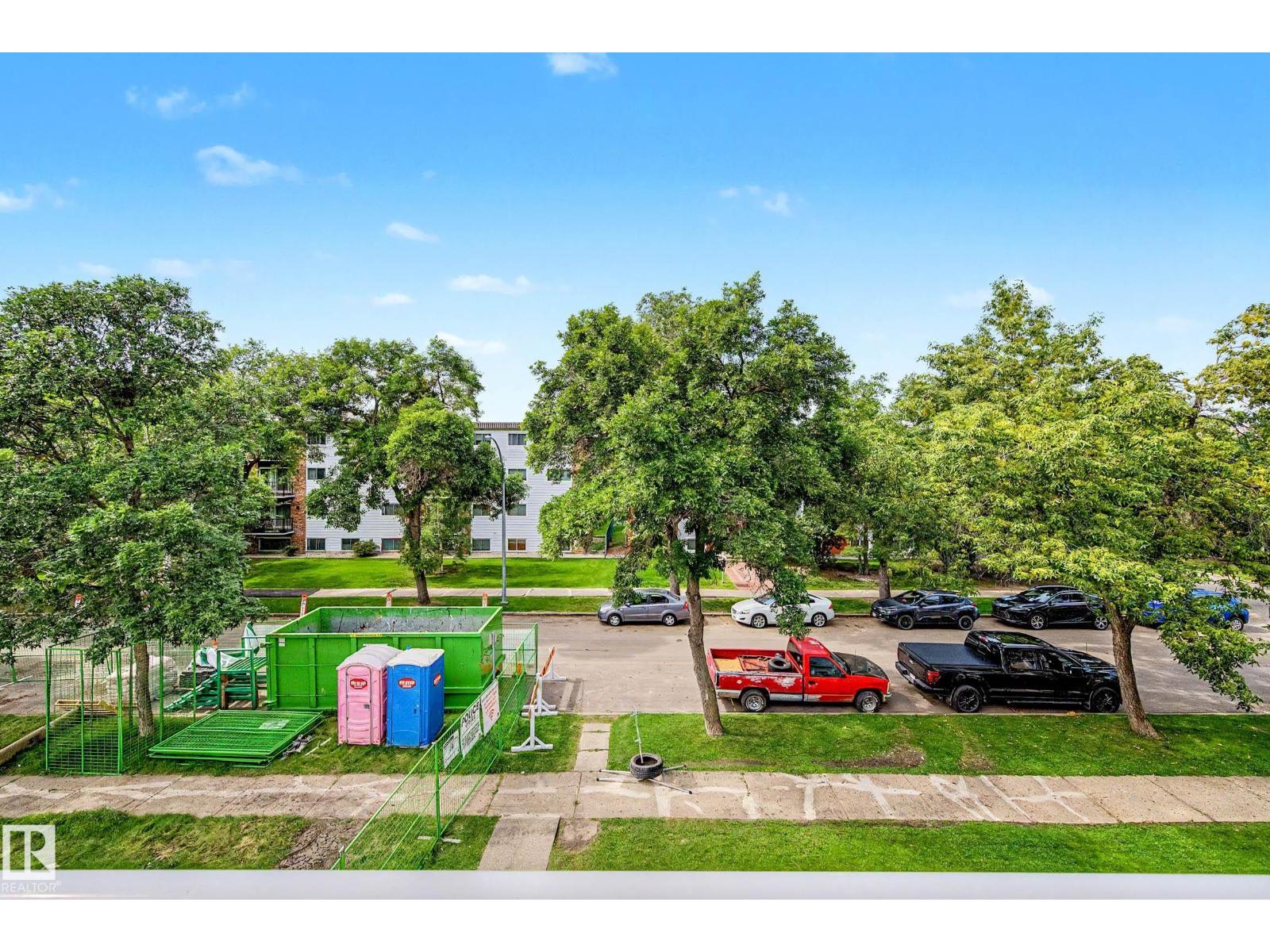 #16 11219 103A AV NW - Image 32
