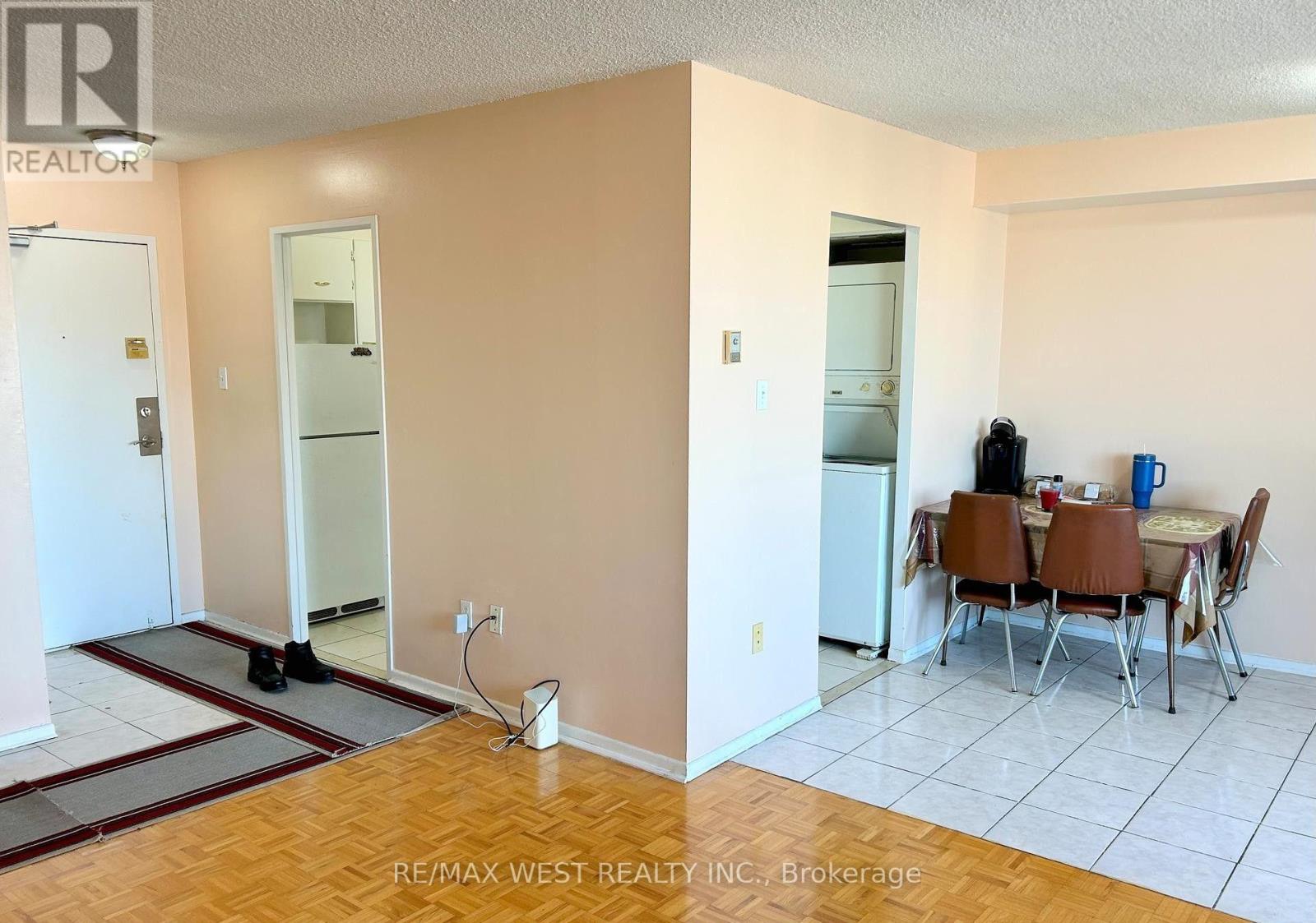 #1510 5 SAN ROMANO WAY - Image 3