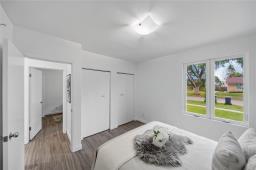 18 Bluebell Avenue, Winnipeg, MB R2V2M3 Photo 14