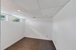 18 Bluebell Avenue, Winnipeg, MB R2V2M3 Photo 24