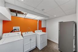 18 Bluebell Avenue, Winnipeg, MB R2V2M3 Photo 28