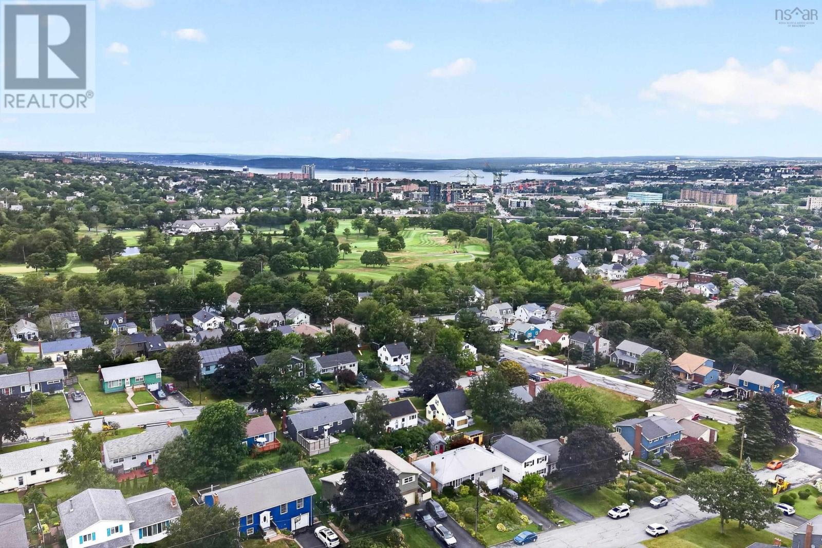 1 Piers Avenue - Image 8
