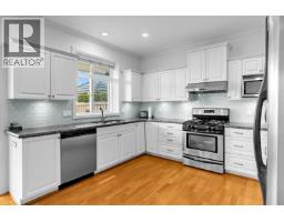 3580 Semlin Drive, Richmond, BC V7C5V7 Photo 6