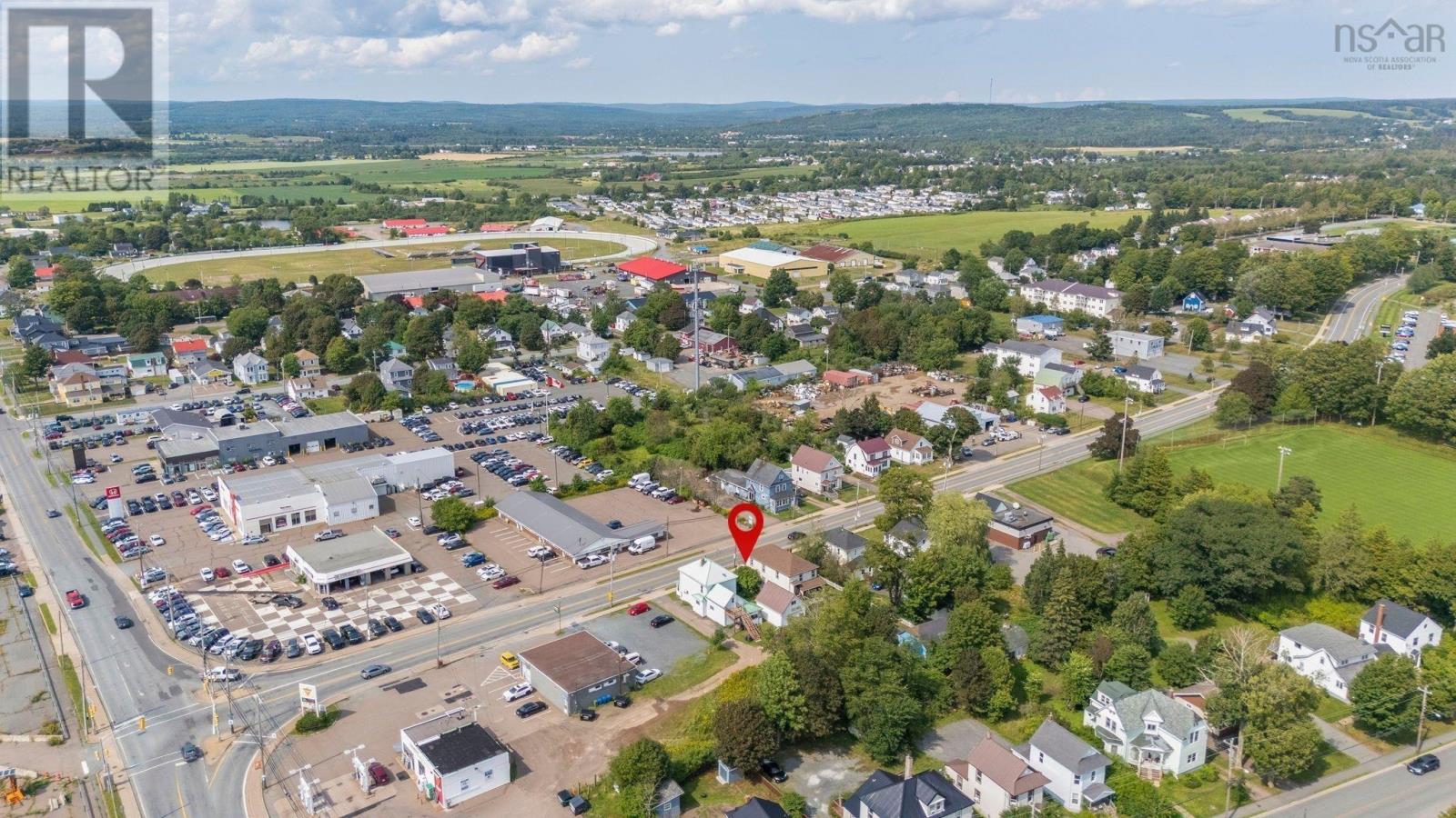 12 & 14 Pictou Road - 44