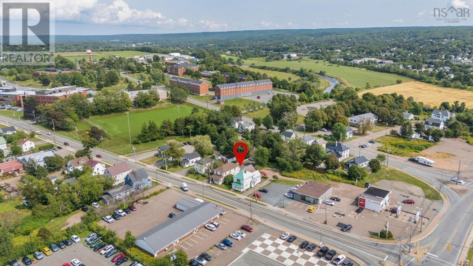 12 & 14 Pictou Road - 45