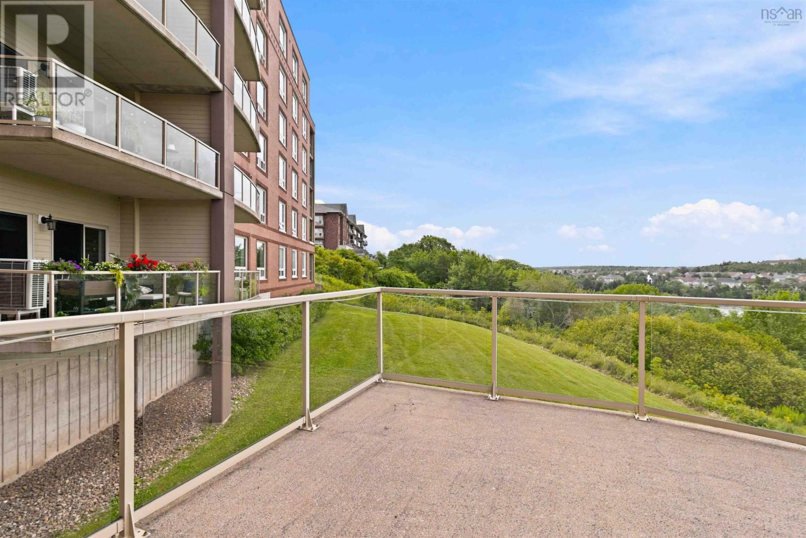#406 77 Russell Lake Drive - Image 49
