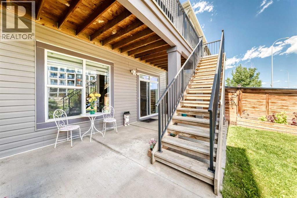 47 SAGE BLUFF Mews NW - 42