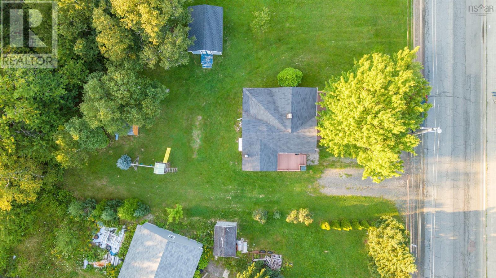 148 Highland Street - 18