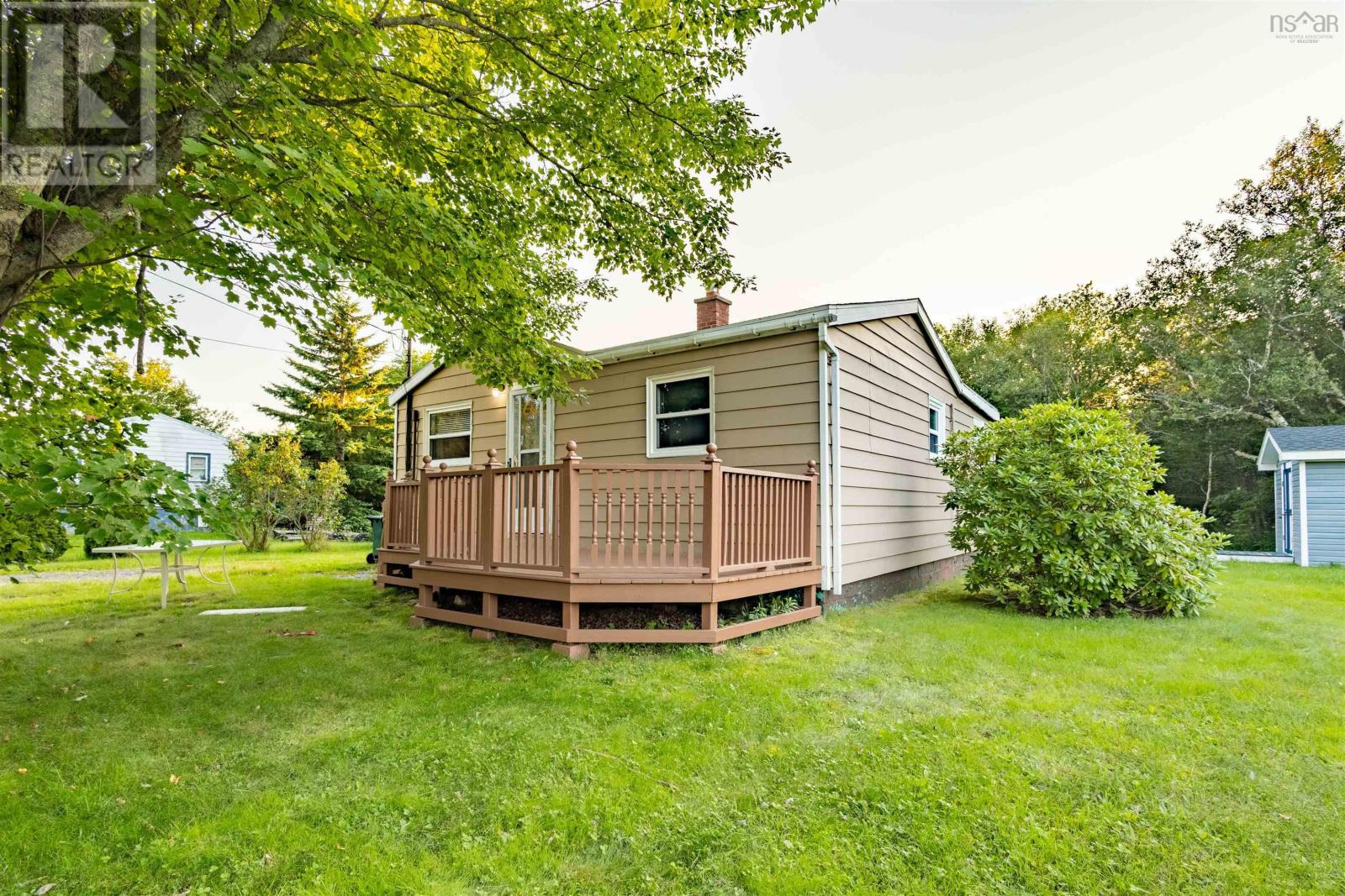 148 Highland Street - 26