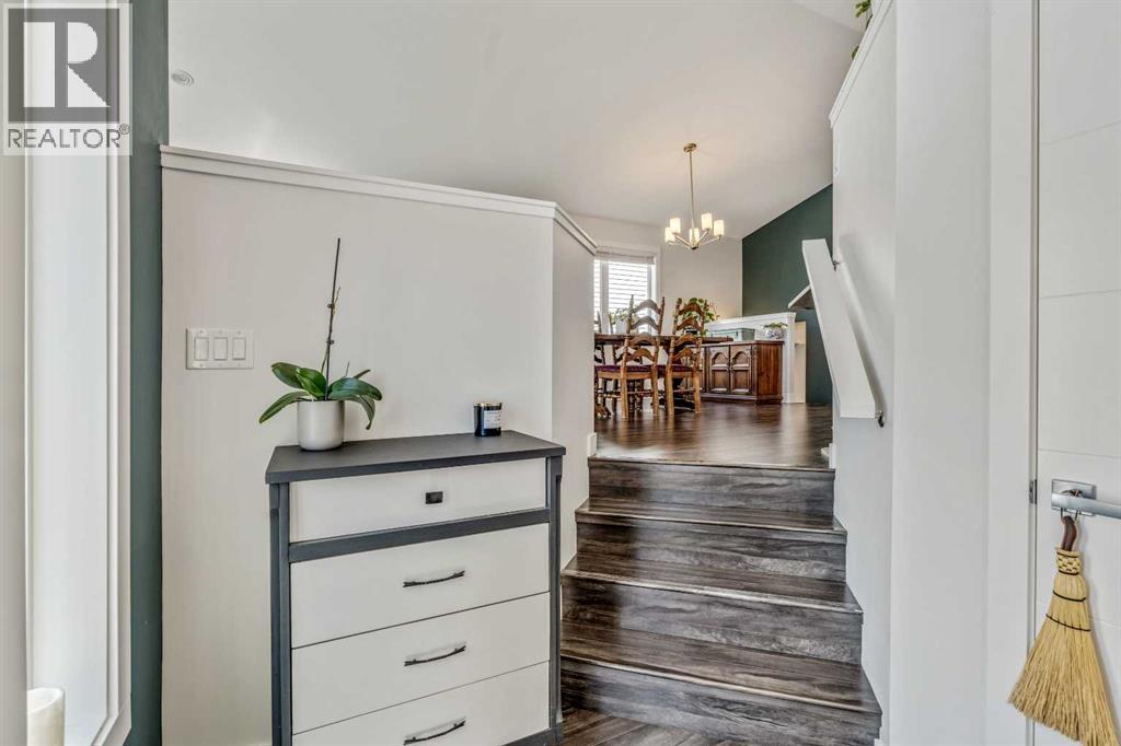 336 Crocus Terrace W - 5
