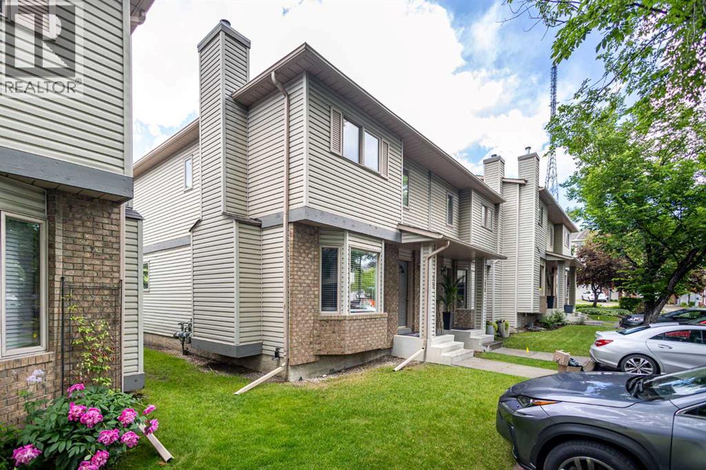 17 Patina Park SW - 3
