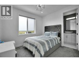 4508 87 Avenue NE - photo 28