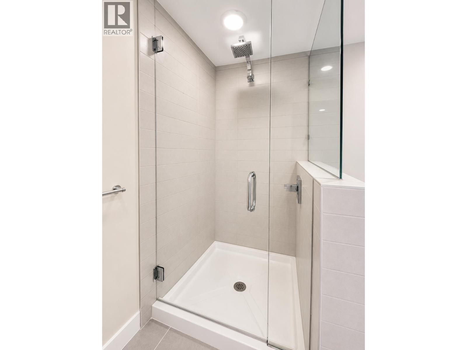 2 Bed, 2 Bath House for Rent in Burnaby – 2XXX 7328 ARCOLA STREET, Burnaby – MLS# R3159843 - Image 5