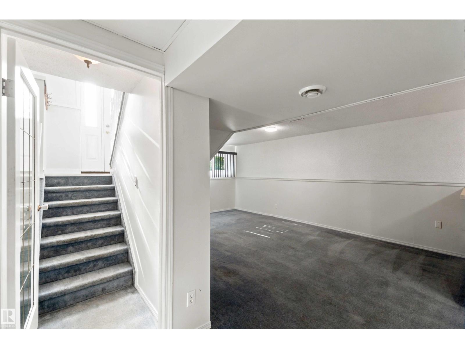 548 Sunnydale RD - 32