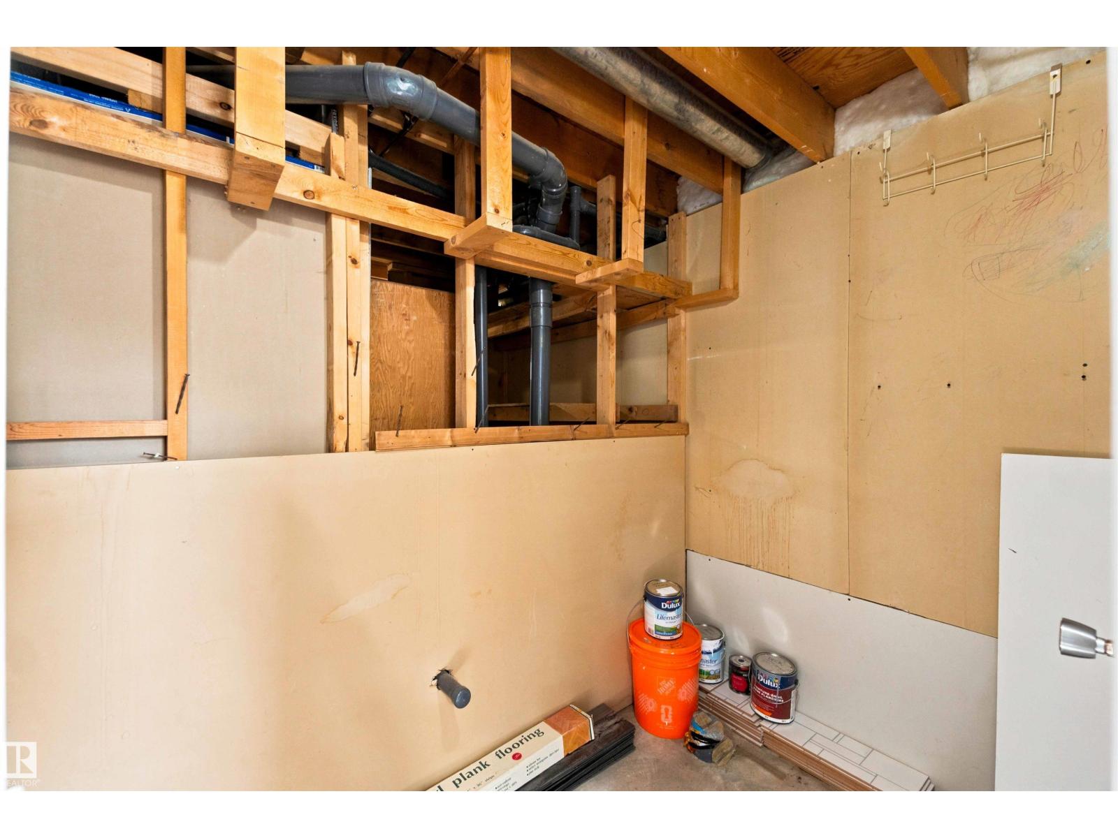 548 Sunnydale RD - Image 44