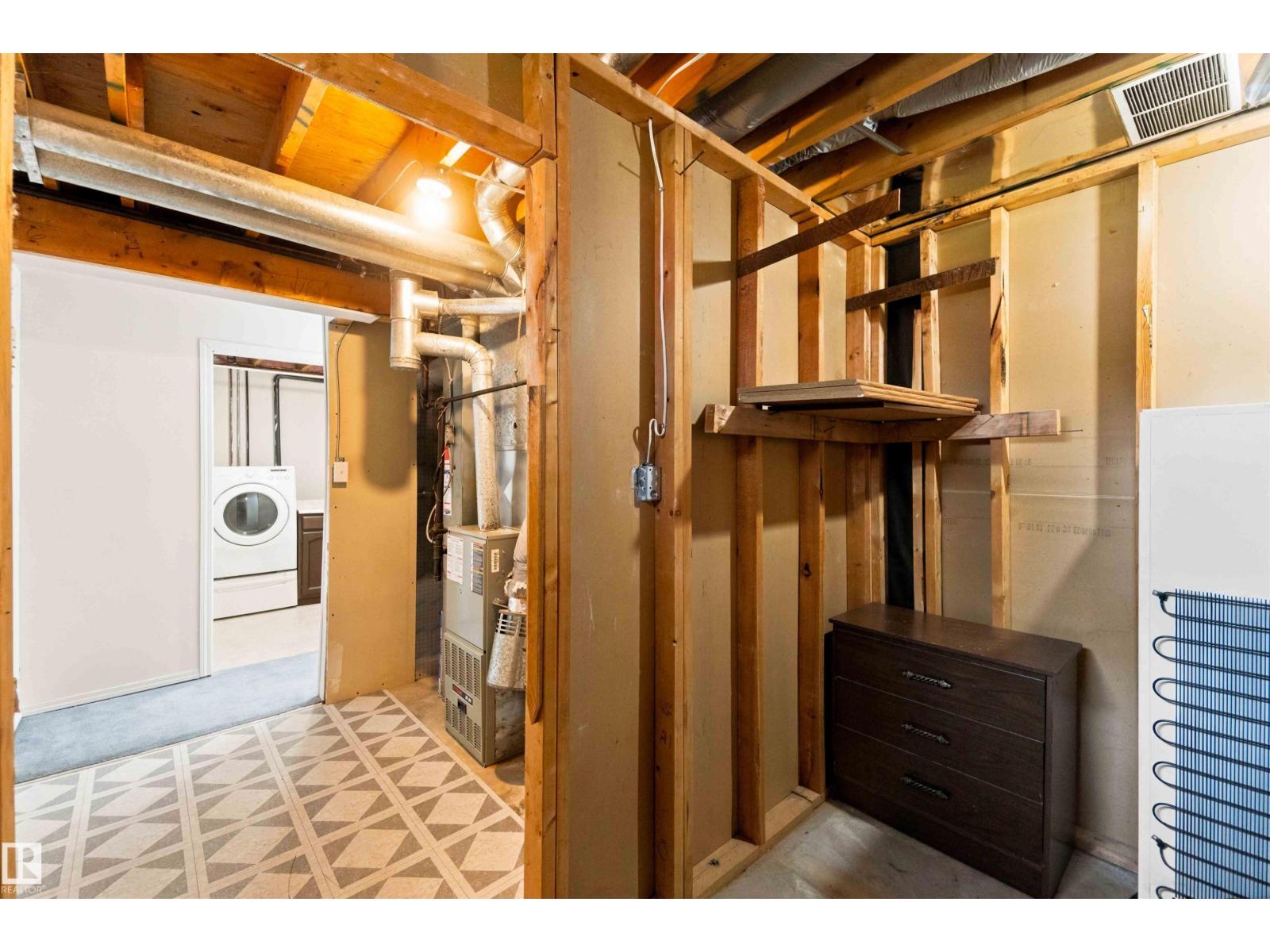 548 Sunnydale RD - 52