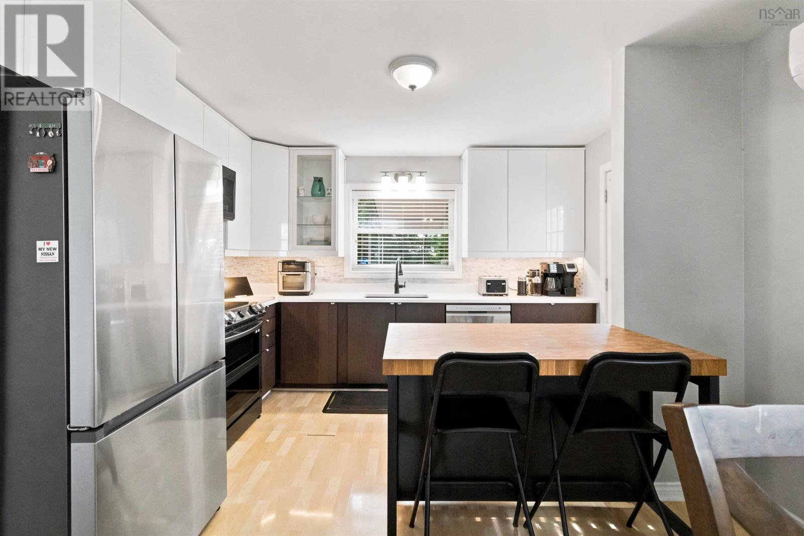 7 Continental Lane - Image 12