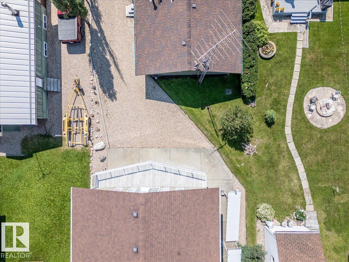 16 Lakeshore DR - Image 30