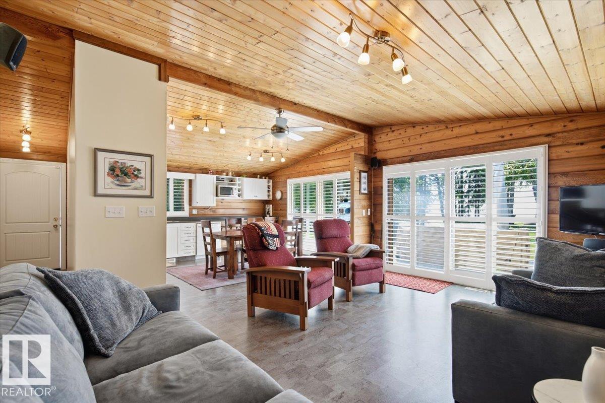 16 Lakeshore DR - Image 4