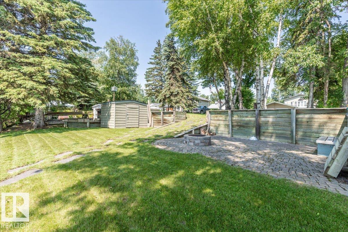 16 Lakeshore DR - Image 43