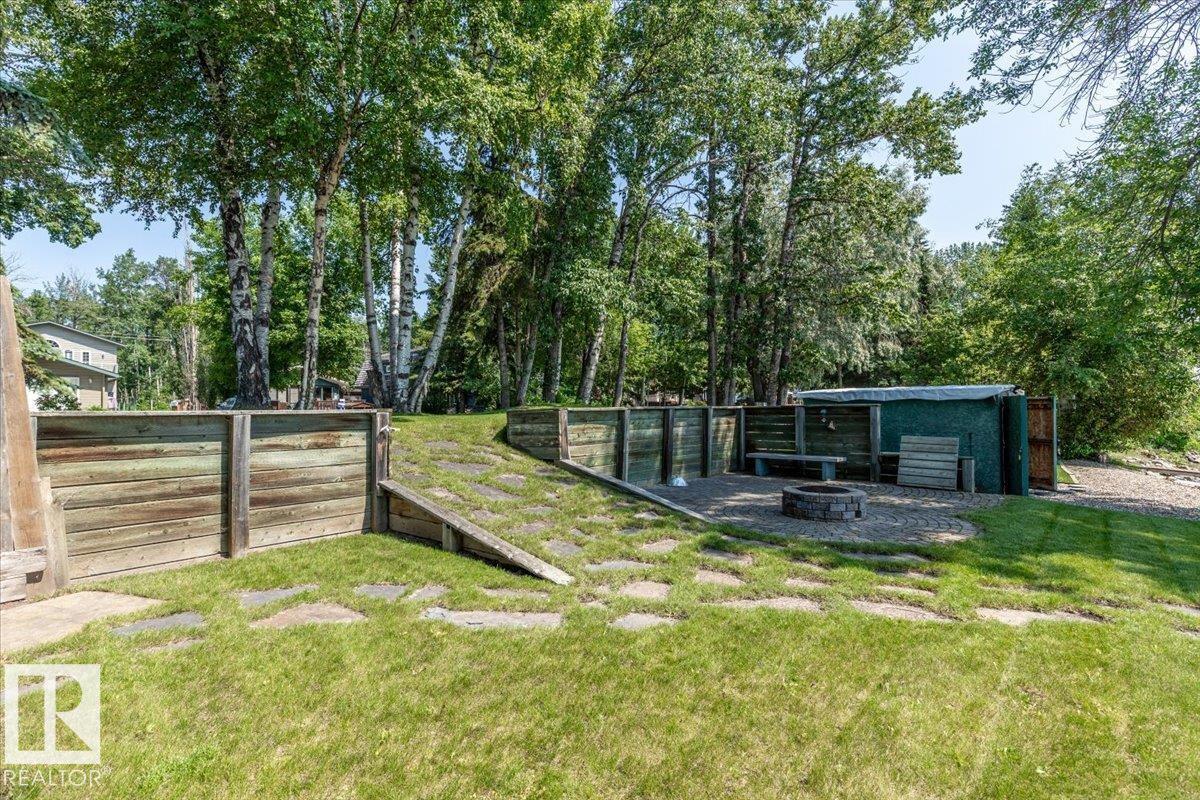 16 Lakeshore DR - Image 45