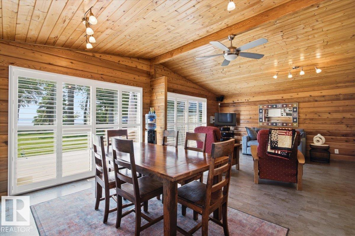 16 Lakeshore DR - Image 8