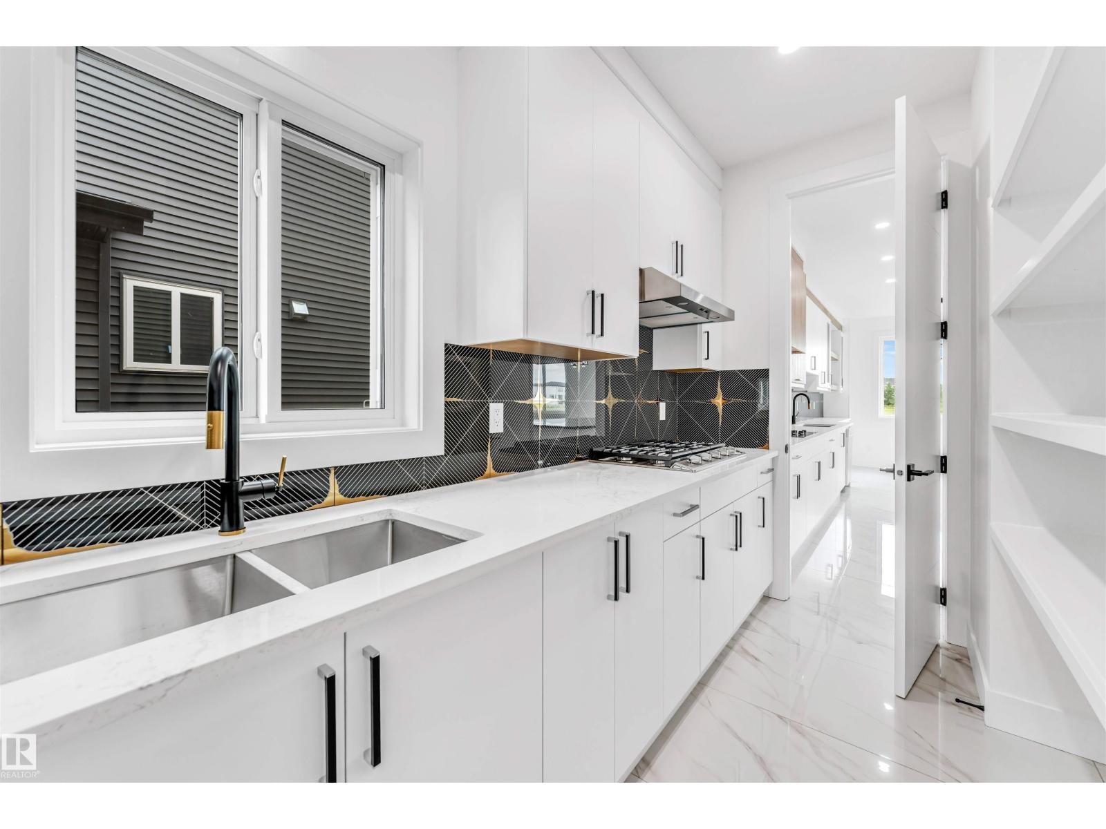 2322 63 AV - Image 15