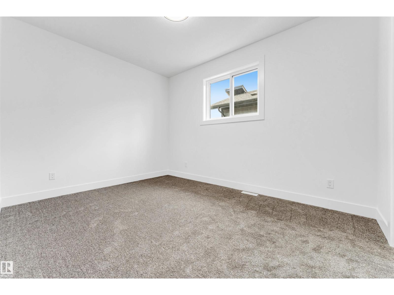 2322 63 AV - Image 36