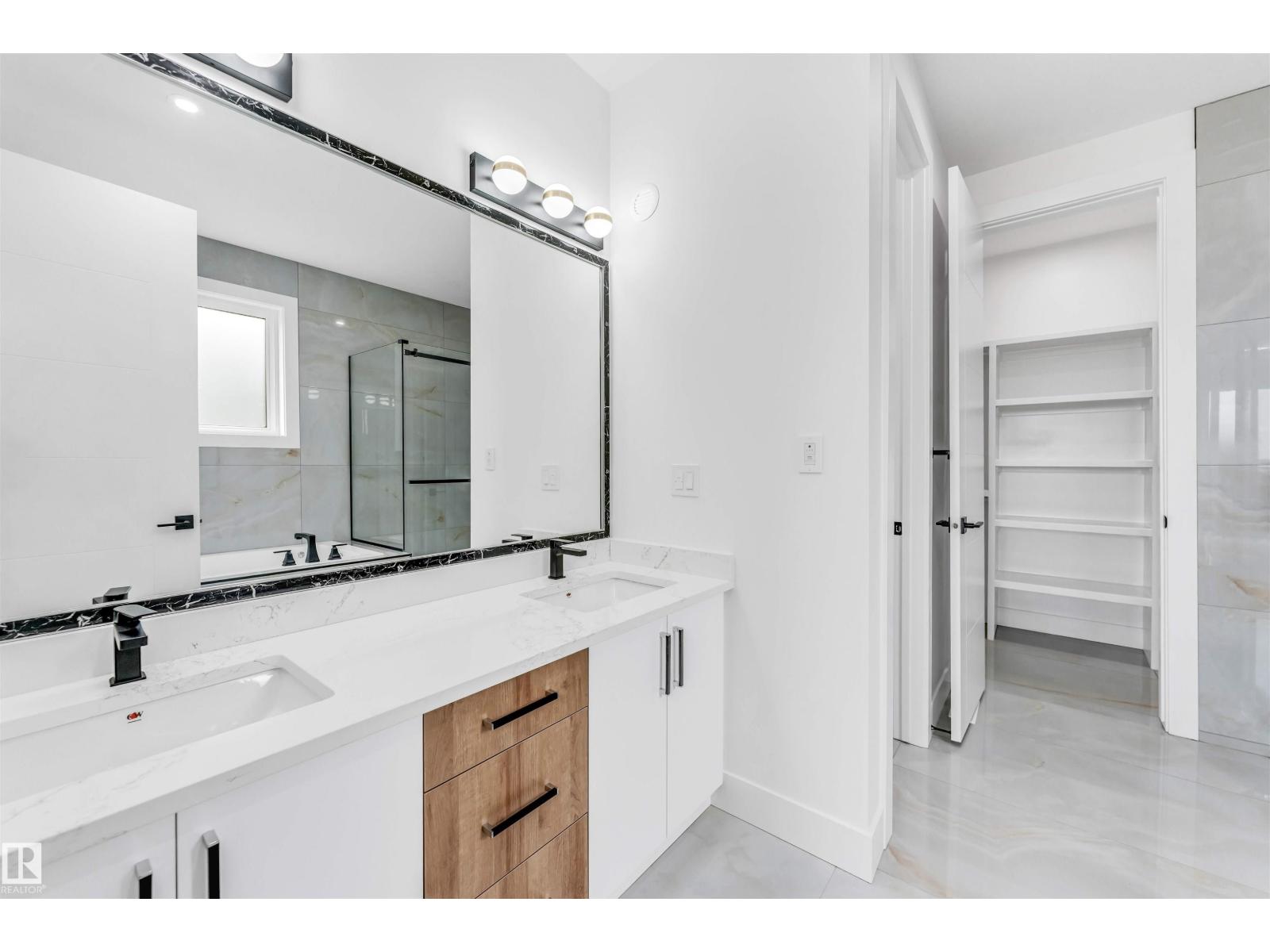 2322 63 AV - Image 38