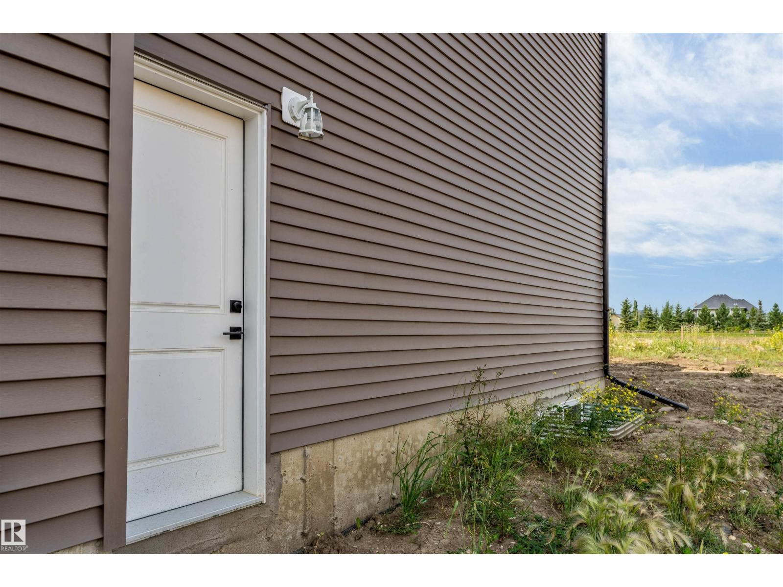 2322 63 AV - Image 4