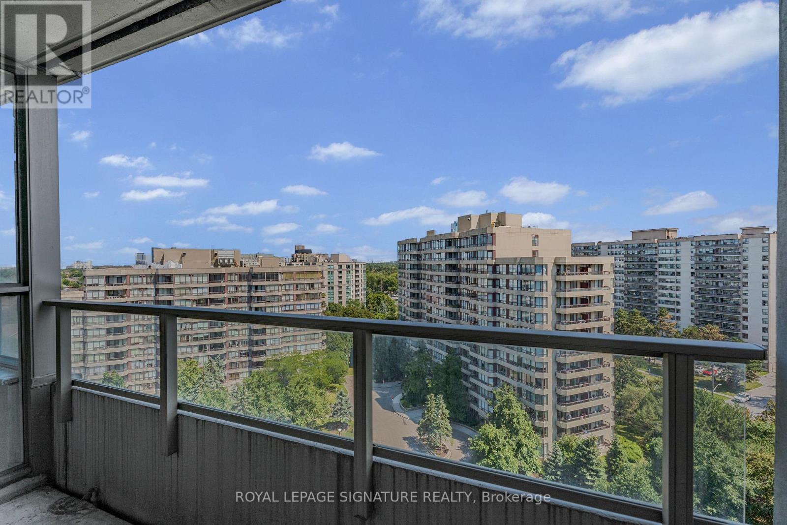 #1410 11 TOWNSGATE DRIVE - Image 20
