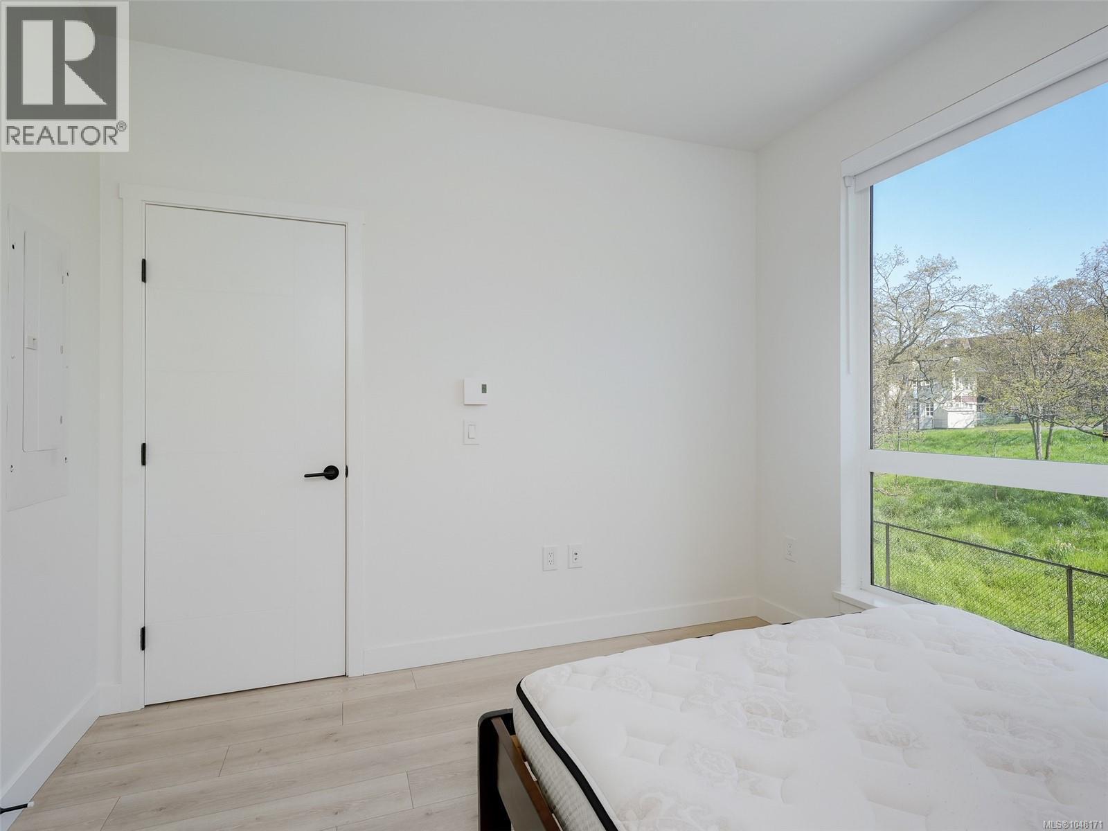 #308 1301 Hillside Ave - 13