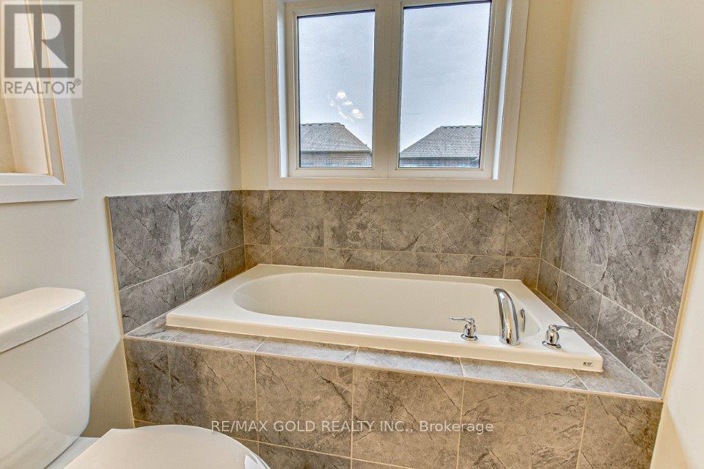 120 HUNTINGFORD TRAIL - Image 18