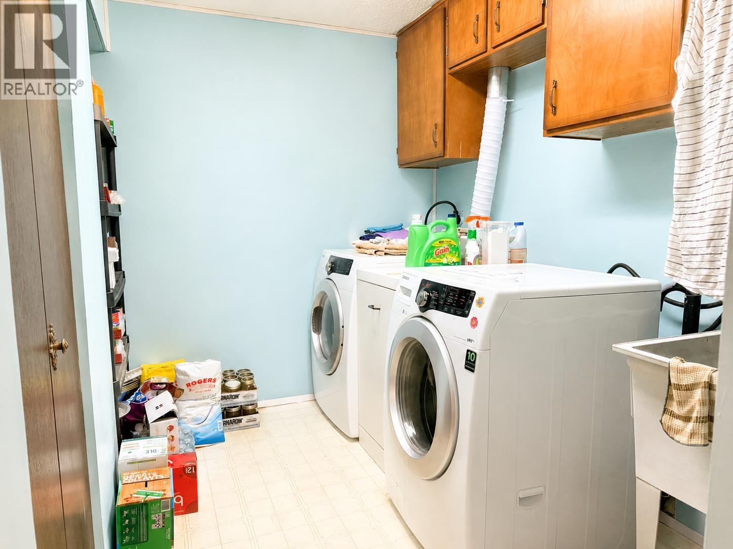 1350 N ELEVENTH AVENUE - Image 31
