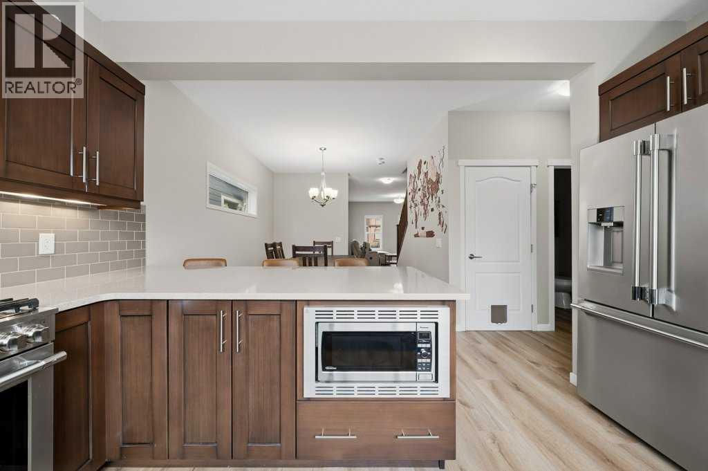 146 Mahogany Grove SE - 12
