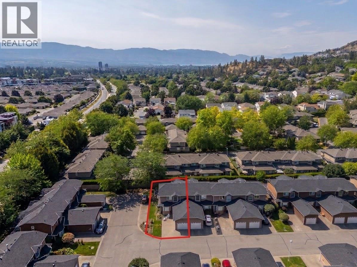 #11 535 Glenmeadows Road - 43