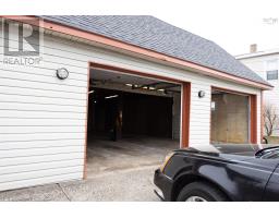 16 Reserve Street, Glace Bay, NS B1A4V8 Photo 13