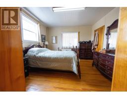 16 Reserve Street, Glace Bay, NS B1A4V8 Photo 37