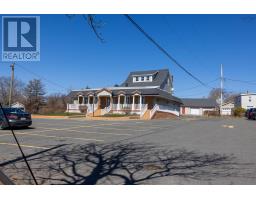 16 Reserve Street, Glace Bay, NS B1A4V8 Photo 6