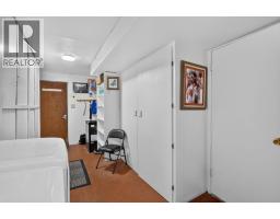 5868 Macgregor Road, Peachland, BC V0H1X4 Photo 22