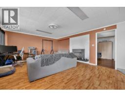 5868 Macgregor Road, Peachland, BC V0H1X4 Photo 27
