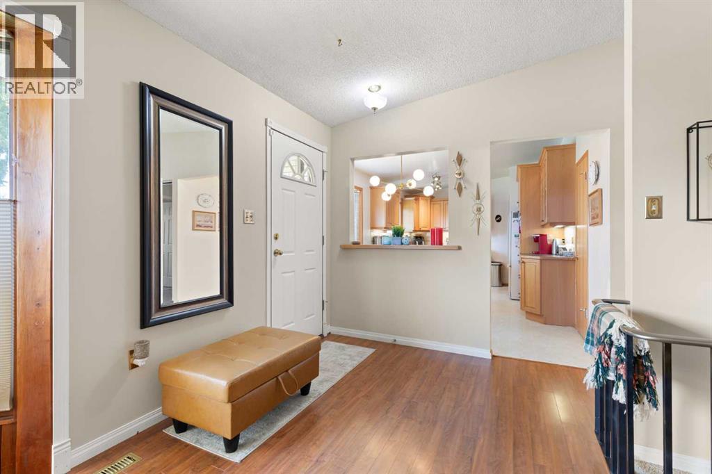 1171 Bassett Crescent NW - Image 4
