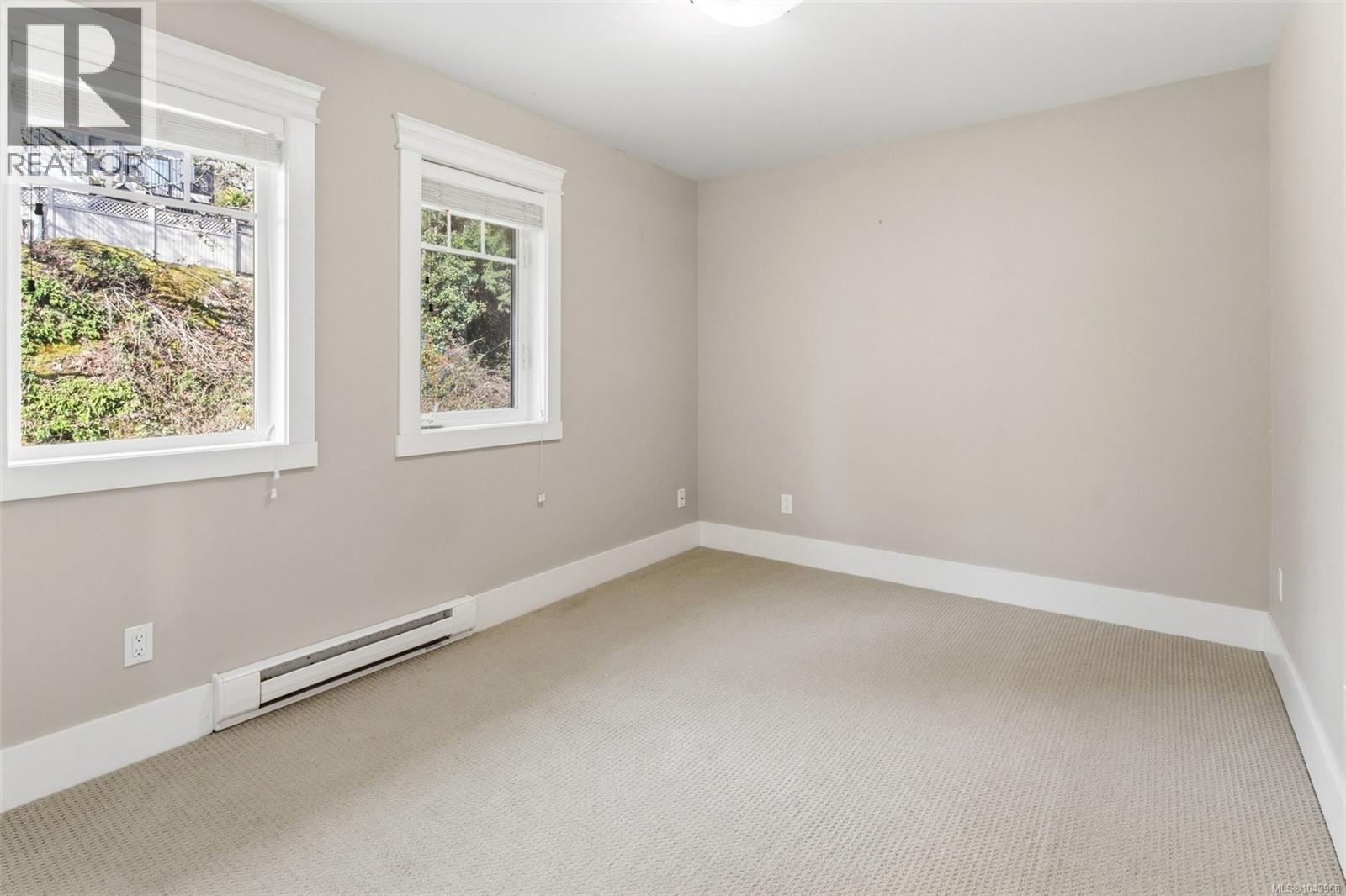  942 Arngask Avenue, Langford