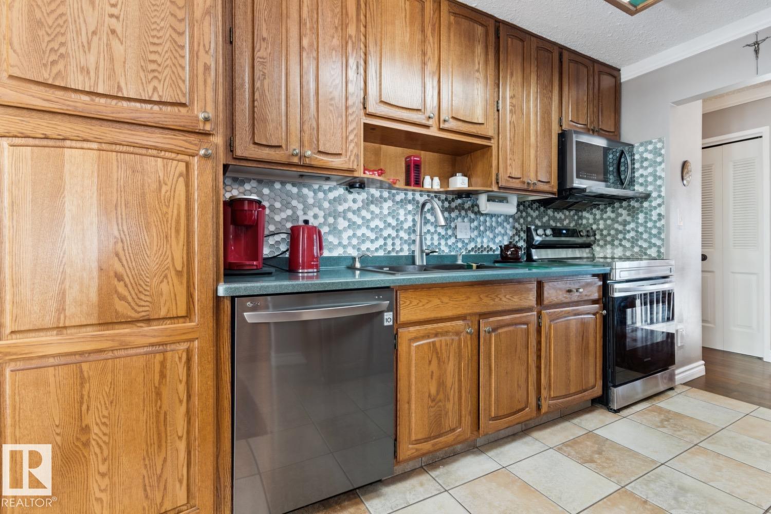14243 24 ST NW - Image 22