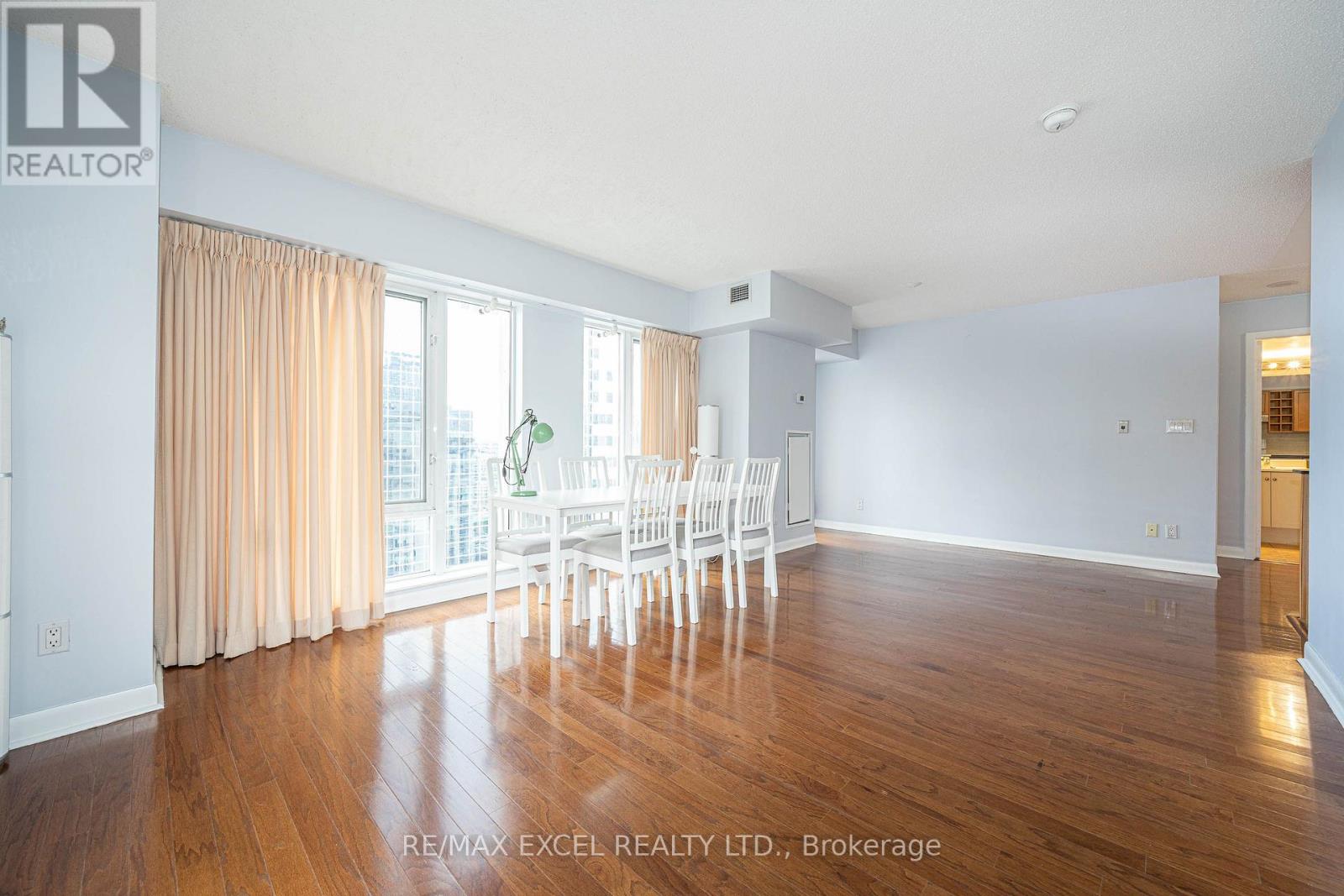 #2108 210 VICTORIA STREET - Image 7