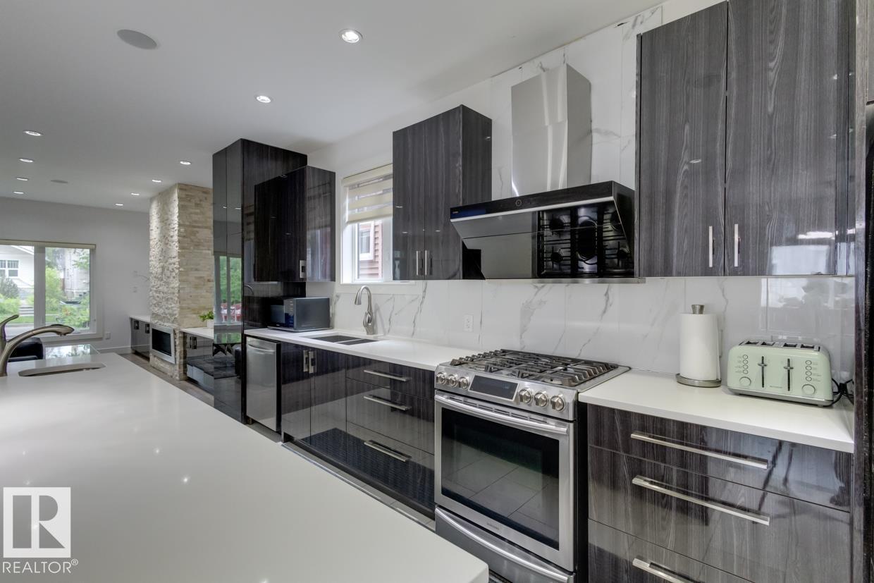 11045 85 AV NW - Image 19