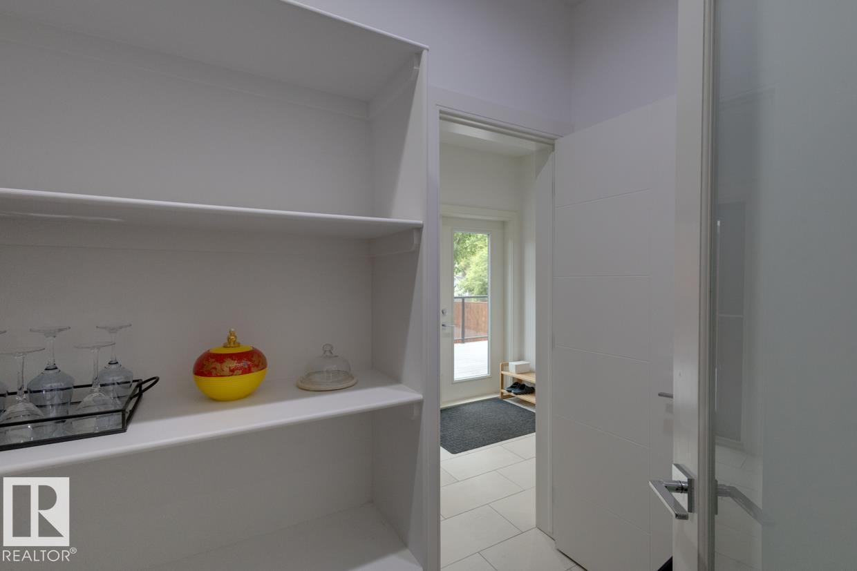11045 85 AV NW - Image 21