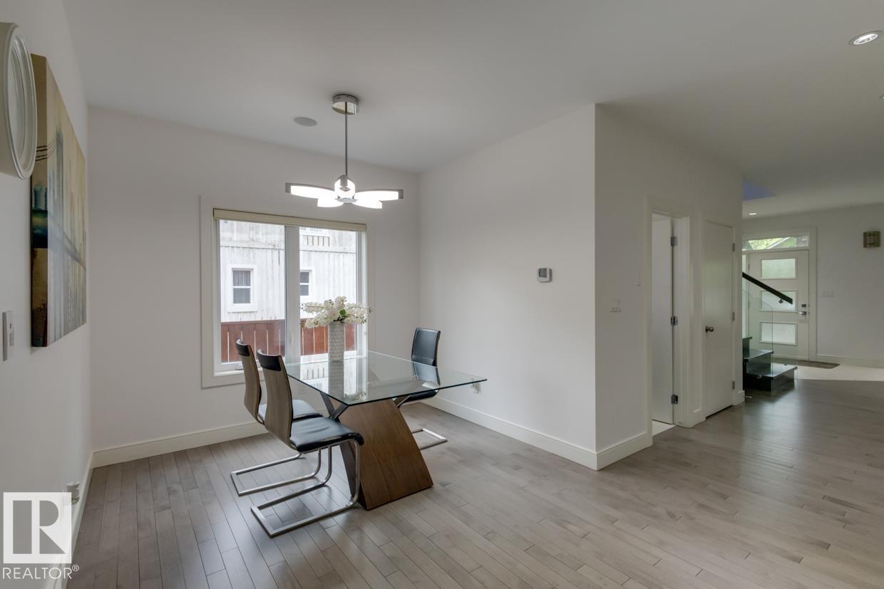 11045 85 AV NW - Image 16