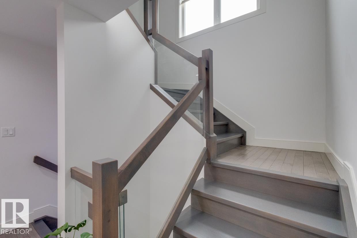 11045 85 AV NW - Image 42